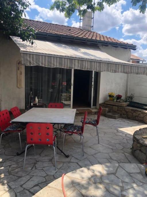 Loft La Perriere, Un Oasis En Pleine Ville 숄레 외부 사진